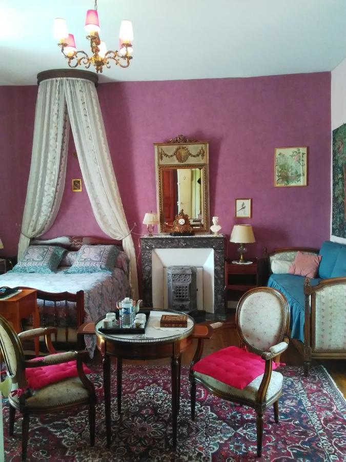 Les Cedres Bed & Breakfast Montaigu-Vendee Exterior photo